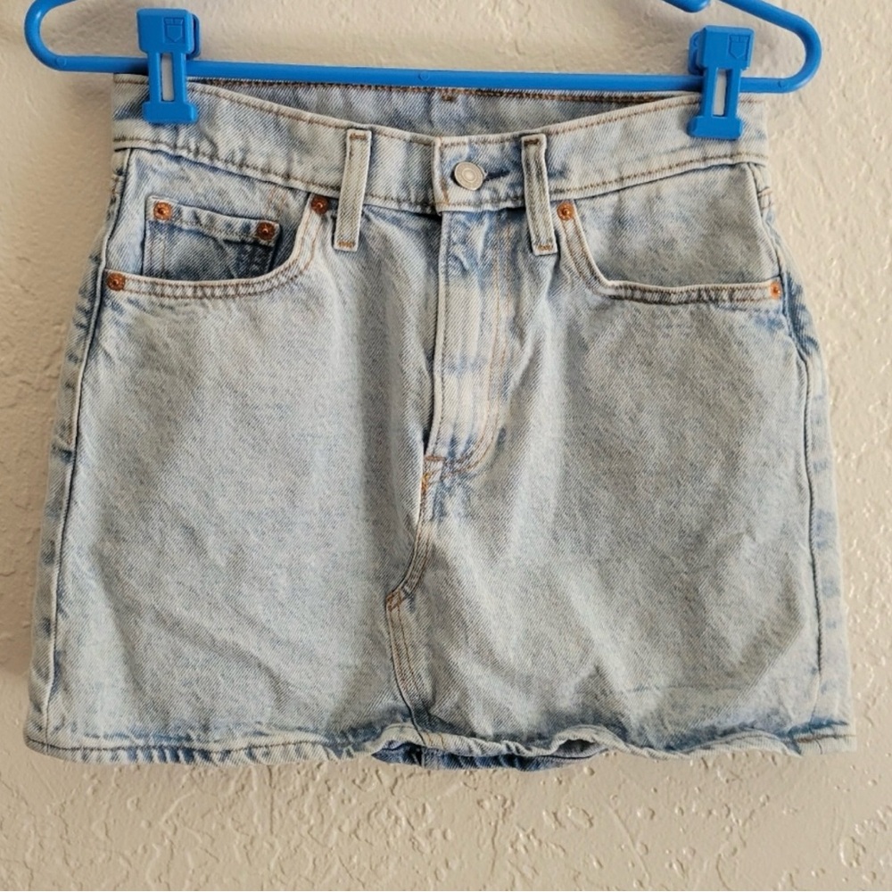 Levi's Jean Skirt Size 26